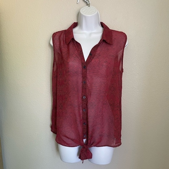 Xhilaration Red Sheer Geometric Print Sleeveless Collard Blouse Heart Cutouts - Picture 6 of 6